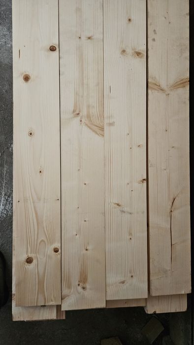 Deska suszona strugana 28x150x2000 heblowana