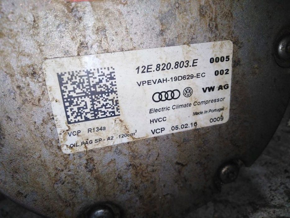 Compressor do AC Híbrido VW Golf 7/Passat Ref.: 12E820803E