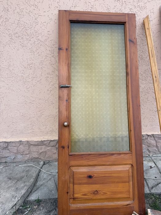 Продам 2 двери Мерефа