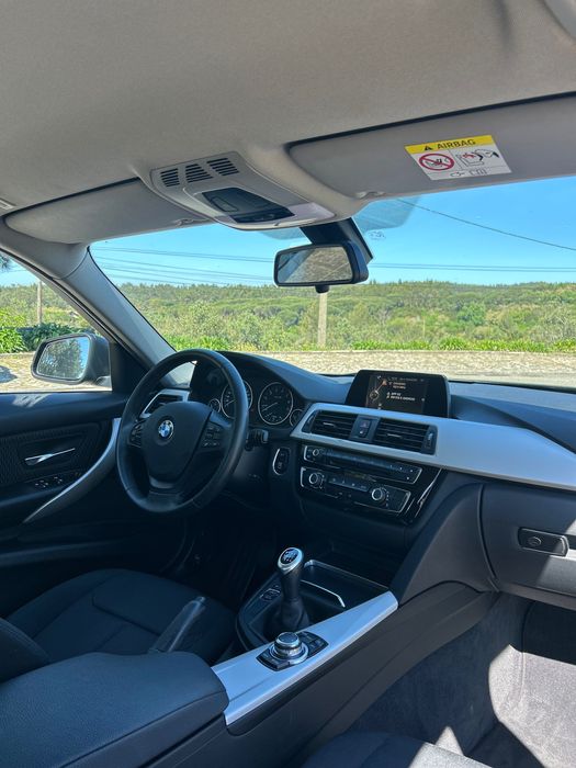 BMW 320i  85.000km
