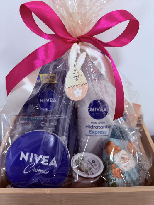 Cabaz prenda bebe , e outros  dia do pai , da mulher entre outros