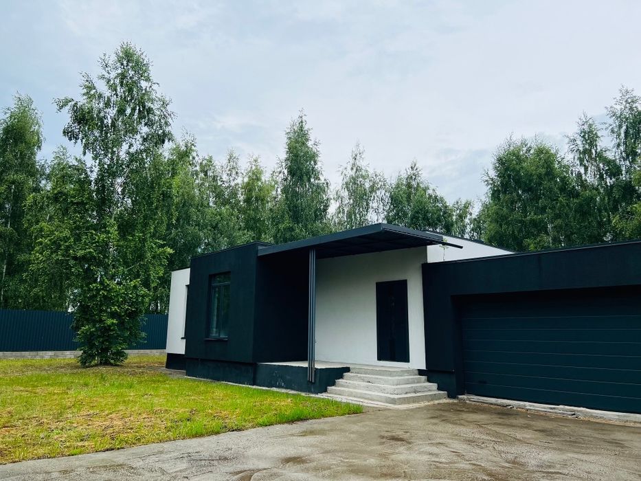 Будинок з гаражем + сховище! Білогородка