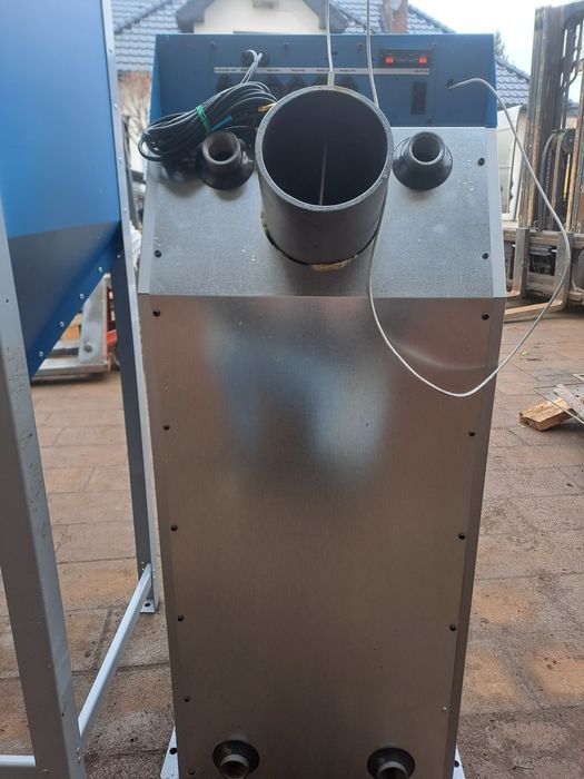 Piec pellet drzewny zapalarka  8kw strona ZUM