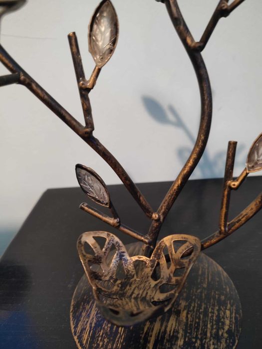 świecznik mosiądz 4 wkłady stare złoto kamienie metaloplastyka