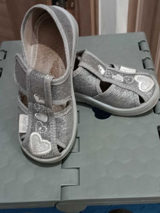 Дитячі тапочки-макасіни