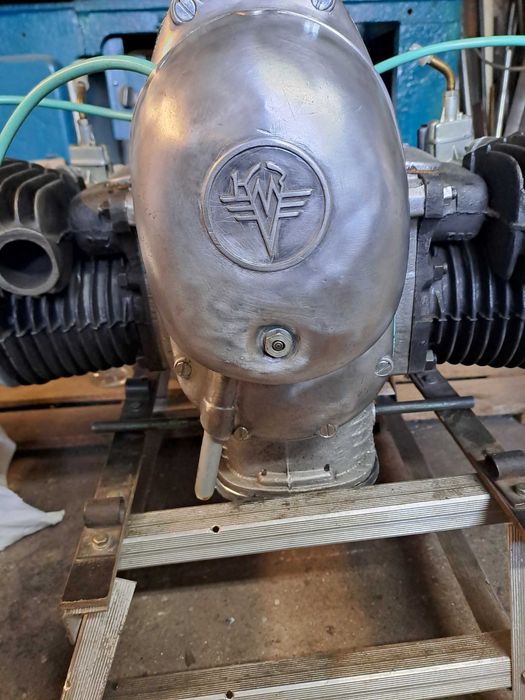 Motor Dniepr K-650