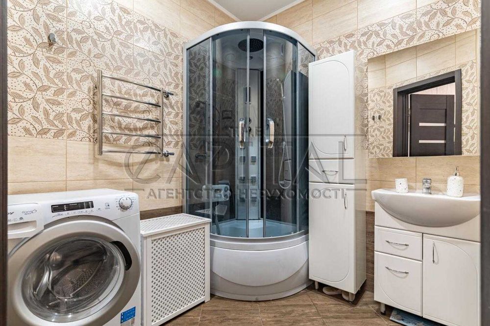 Продаж 3к квартири, пер. Тбіліський, метро Політех, Шевченківський р-н