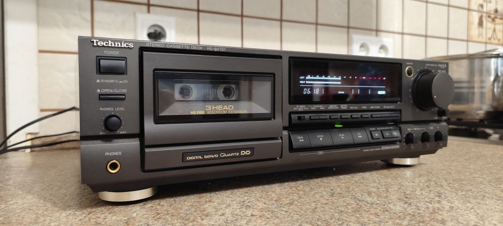 Magnetofon Technics RS-BX 707