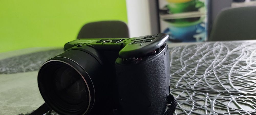 Fujifilm Finepix S1000 - uszkodzony