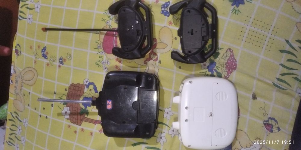 Пульт радіокерування 27Mz