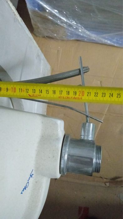 Bancada em pedra com lavatorio