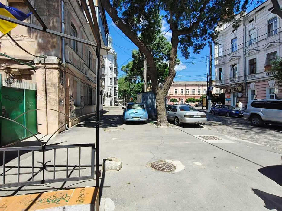 Помещение 71м² в центре под бизнес (паб, бар, офис, студия).