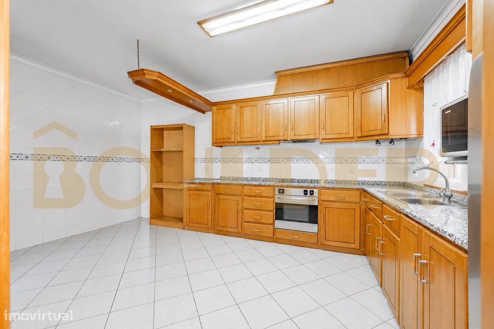 Andar moradia T3 em Fervença