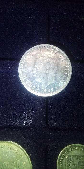 Moeda de 1 peseta de1989 em alumínio