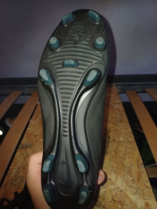Nike Mercurial Vapor 16 Club FG/MG – r. 44