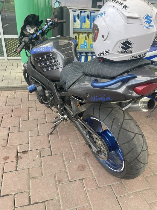 Kawasaki zx9r 2001