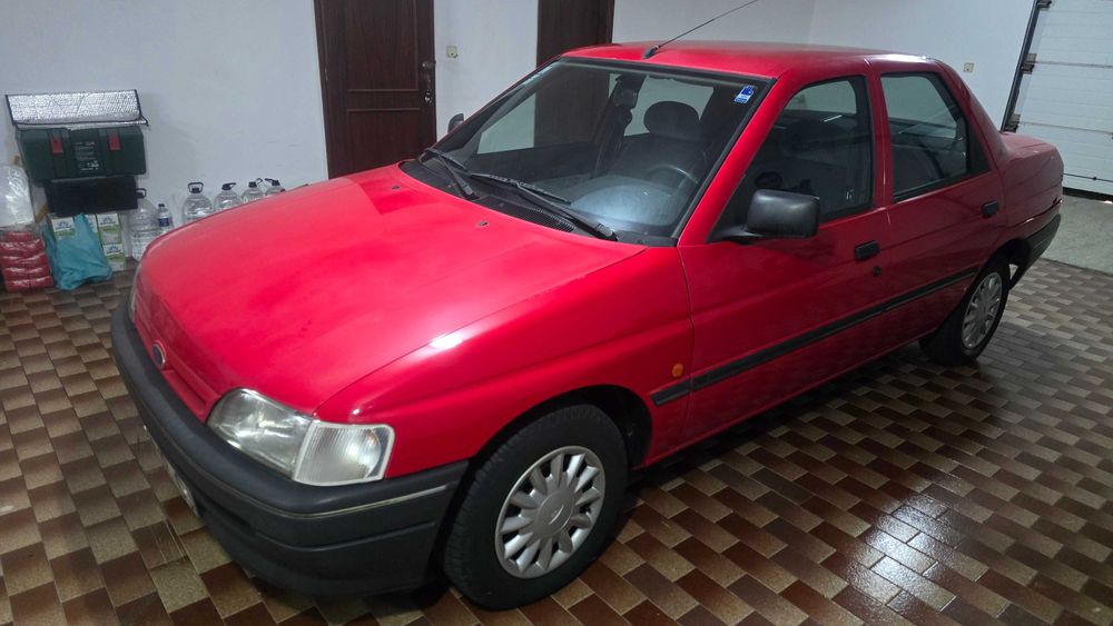 Ford Orion Automático 30.400km