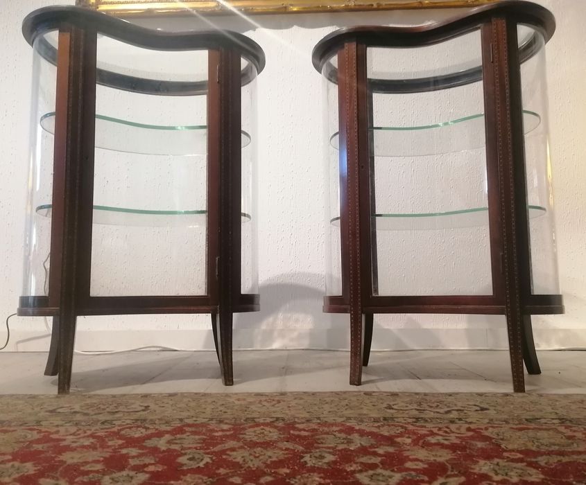 Par Mesas rim, Vitrines (Mesinhas Cristaleiras apoio cabeceira) Inglês