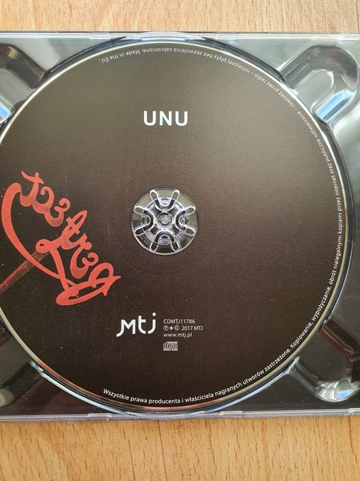 Płyta CD zespołu Perfect UNU, nieużywana.