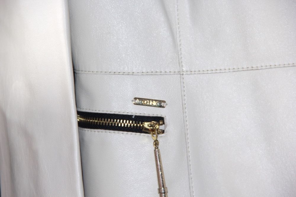 biała kurtka skóra OCHNIK 36 s xs 34 ramoneska płaszczyk