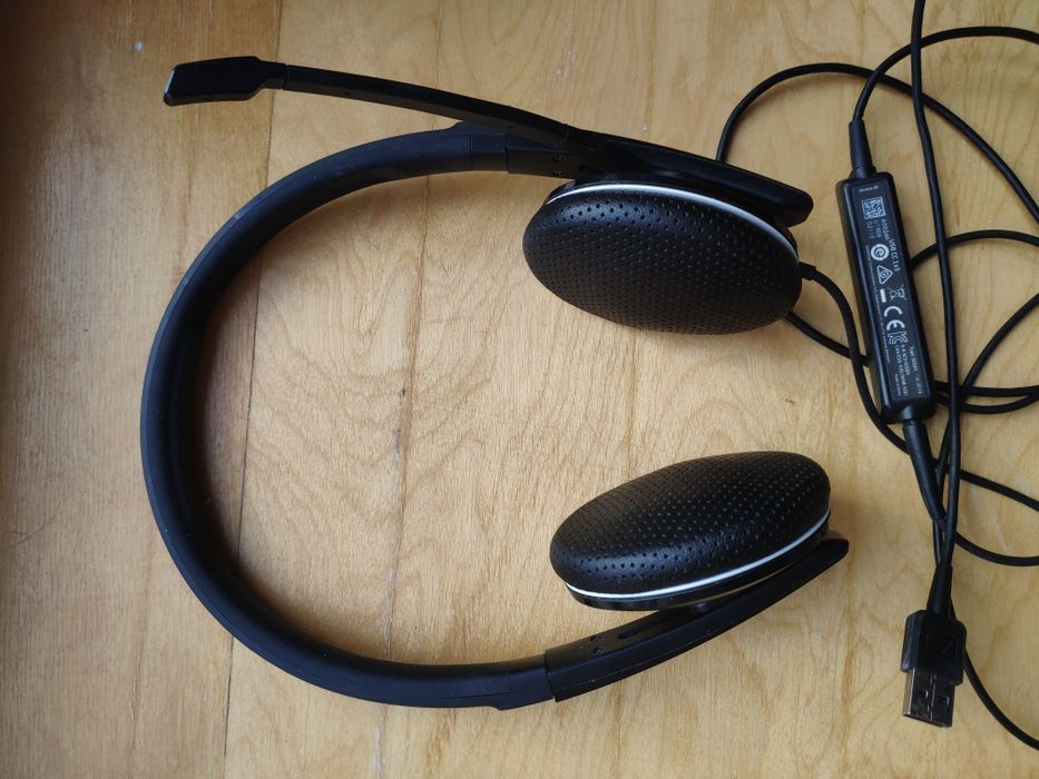 Навушники, гарнітура Sennheiser