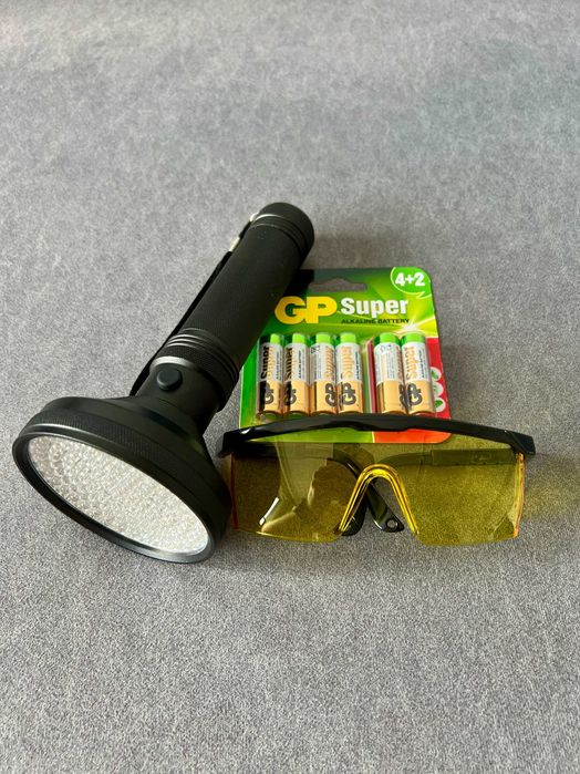 Zestaw z latarką UV do bursztynu – idealny start dla początkujących