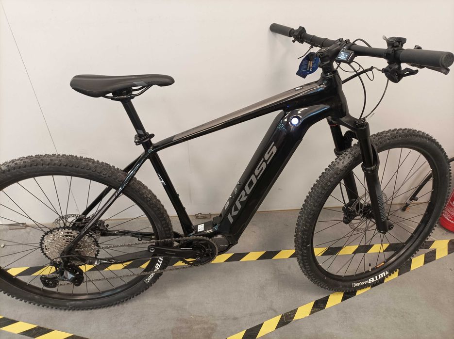 Rower elektryczny Kross Level Boost 3.0 OUTLET