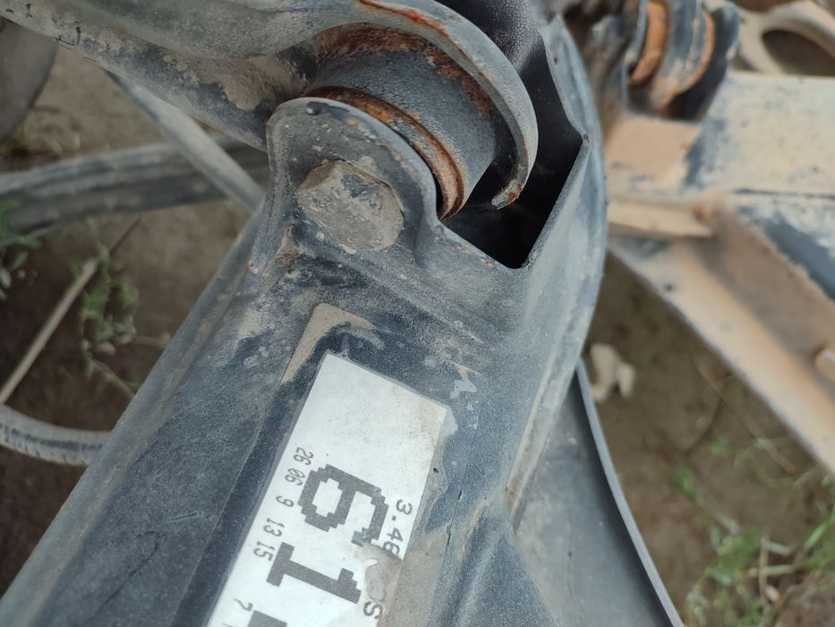 Sanki wózek tylny Mercedes 124