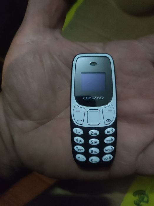 Mini telemóvel novo