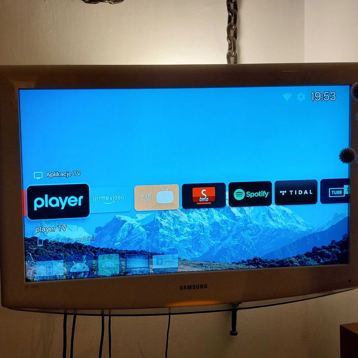SmartTV BoxTV 4K model DV8988