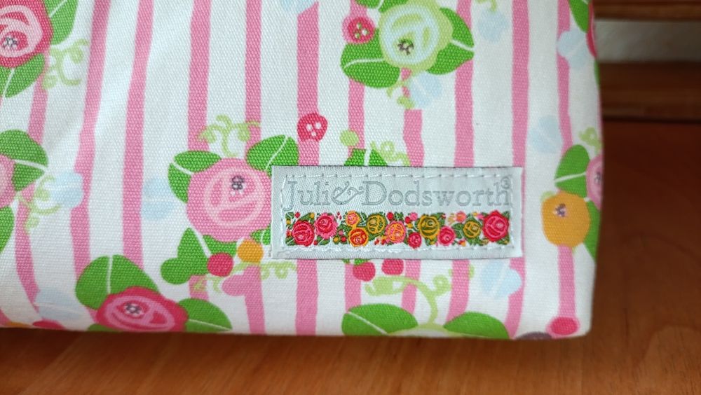Косметичка Julie Dodsworth