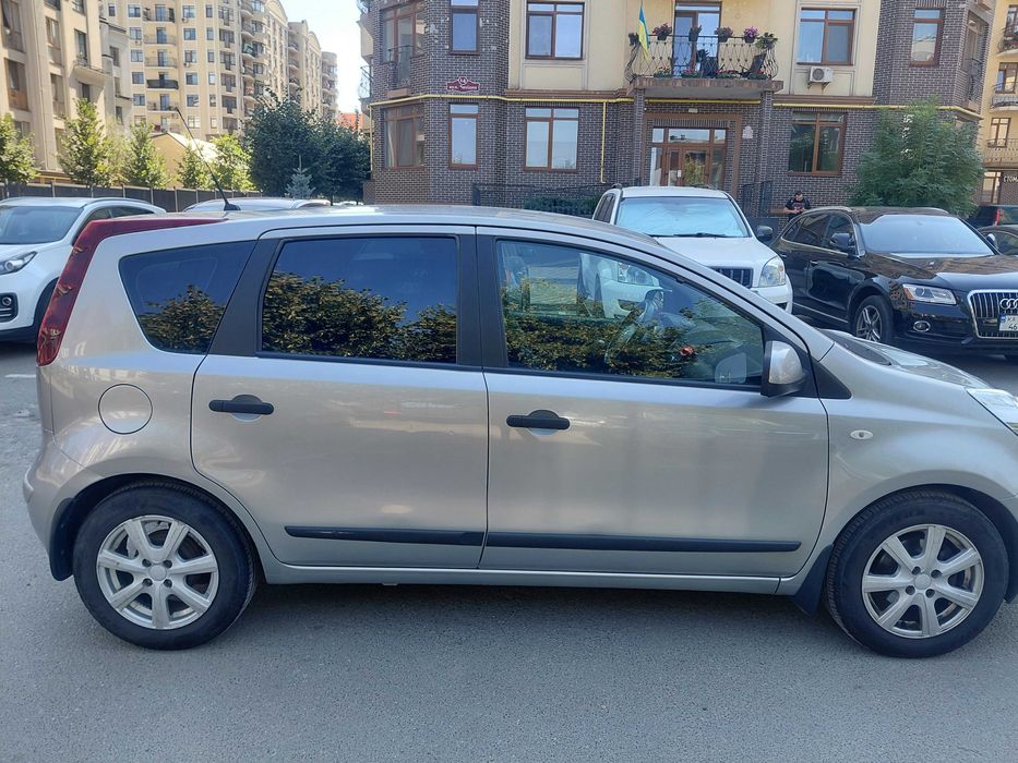 Продам Nissan Note 2012