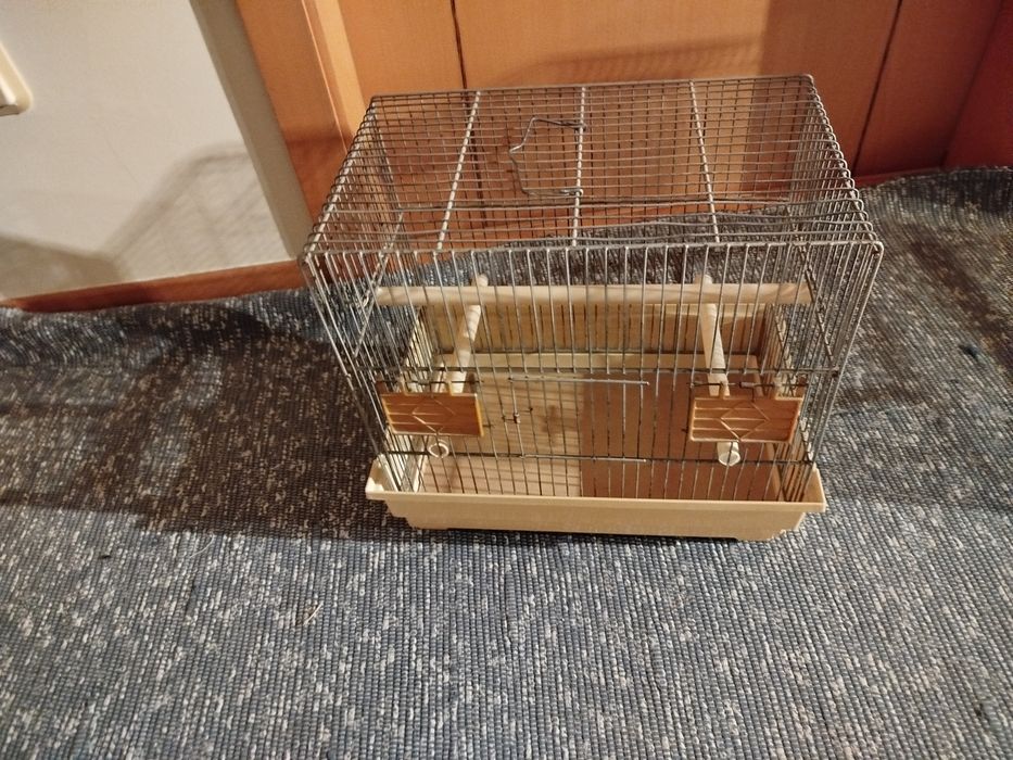 Gaiolas  para  os  passaros.