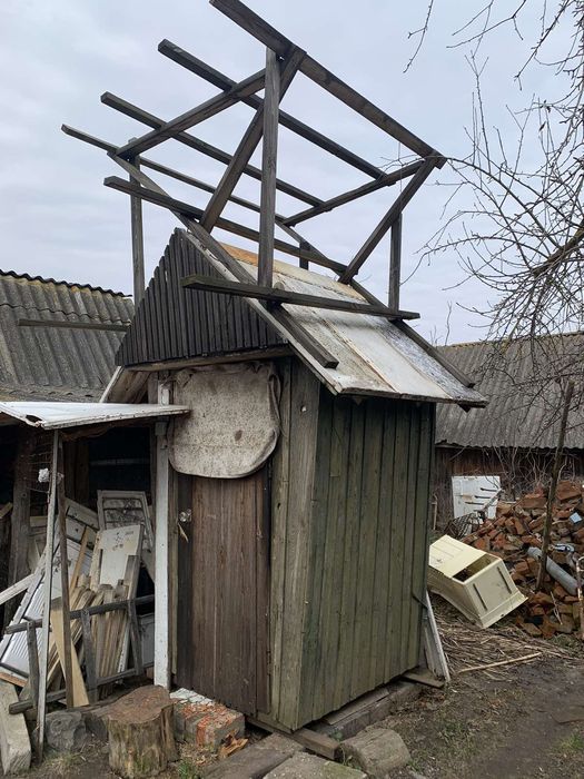 Продам клітку для птахів.