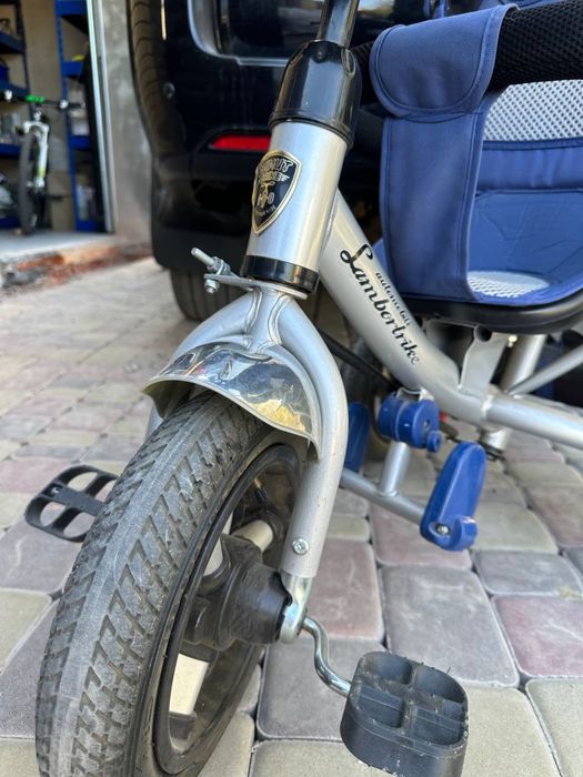 Детский велосипед трехколесный , с ручкой и крышей