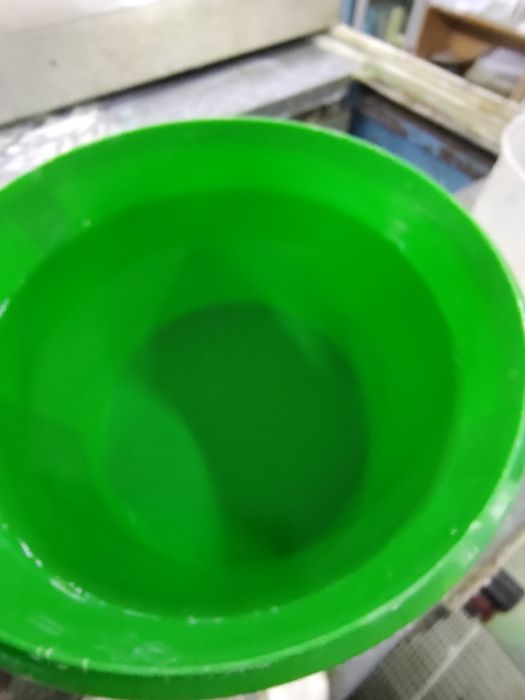 Продам каністри, пластикові відра