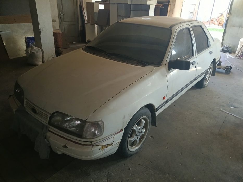 Ford Sierra sedan