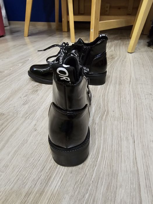Sprzedam nowe buty