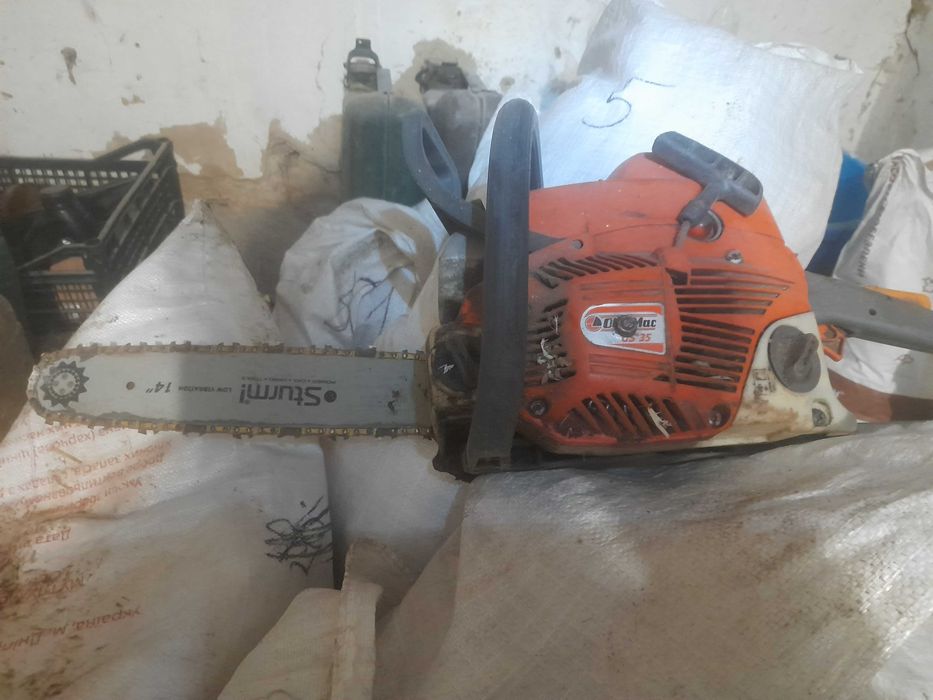 Продам бензопилу