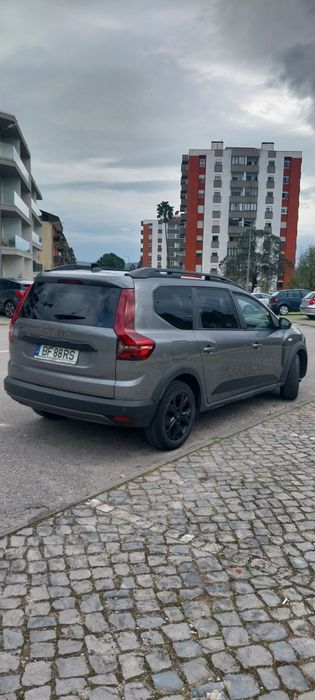 Dacia Jogger Extreme Hybrid 140 (7 Lugares) – 2023 – Como Novo