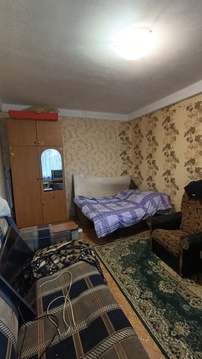 Продам однокімнатну квартиру на Черемхах
