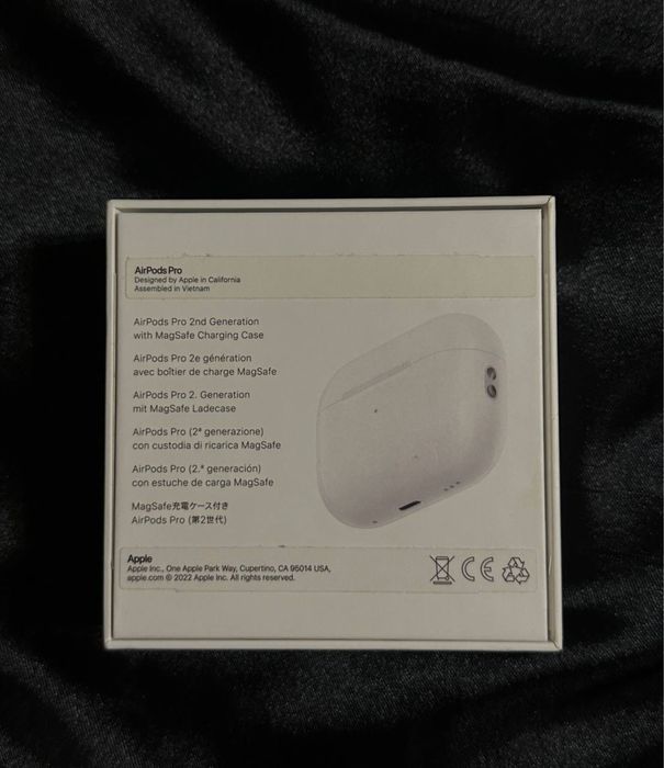 Кейс AirPods Pro (2nd generation)