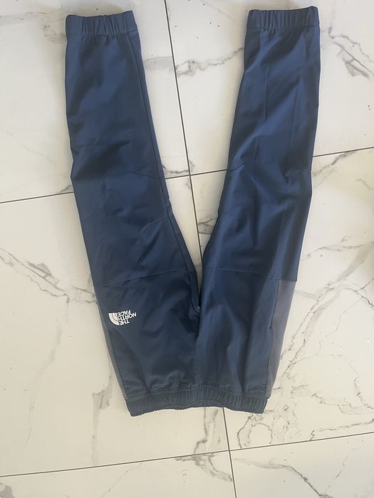 Spodnie The North Face M  9/10 lat