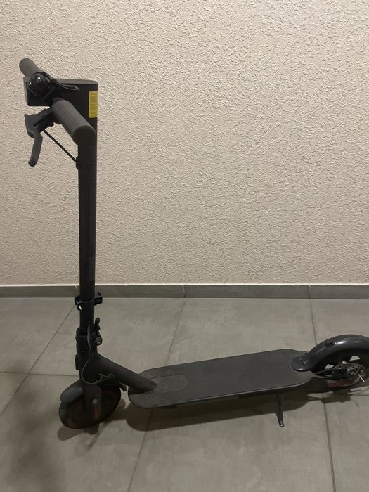 Mi Electric Scooter Pro 2