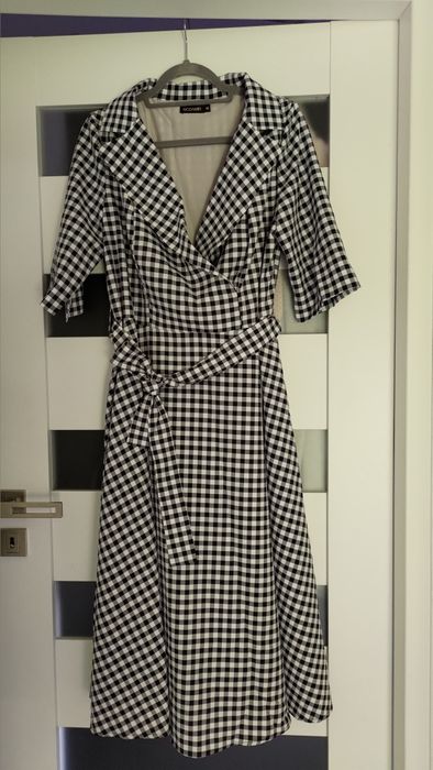 Elegancka sukienka