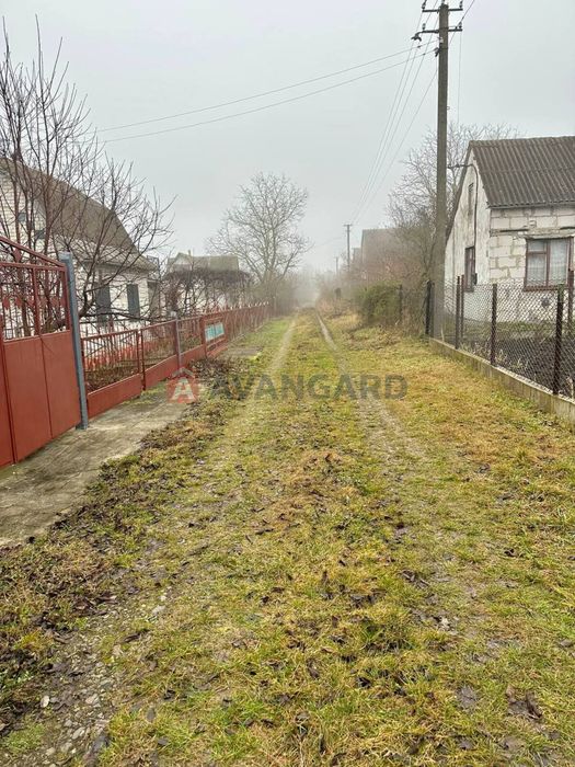 Продаж будинка з комунікаціями та ремонтом