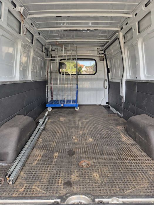 Maxus EV80 – Furgão 100% elétrico, branco — photo 3