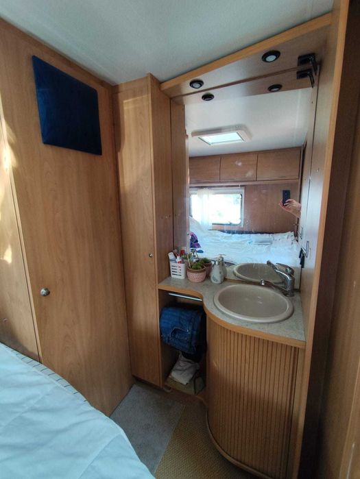 Bürstner 720 TK Ventana Trailer Caravan – 3 Bedrooms