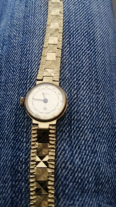 Часы позолота 17 камней