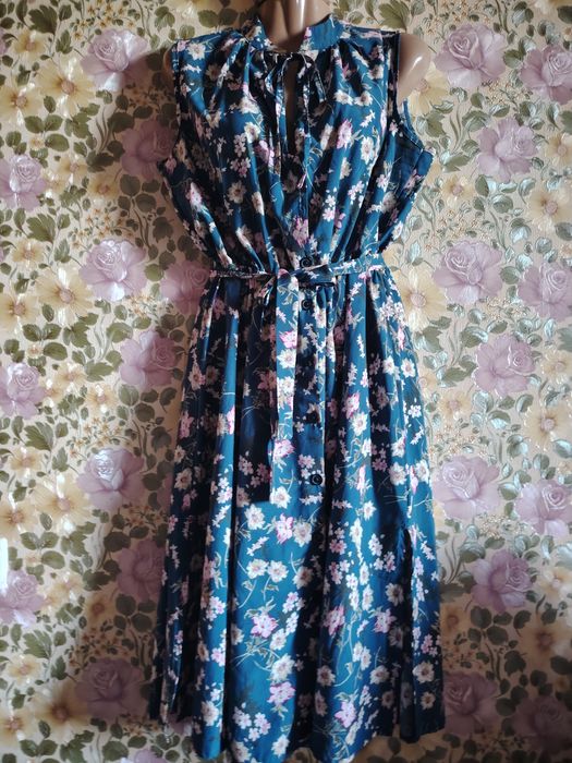 Платье миди нп на пуговицах талия резинка сбоку разрез XL-XXL